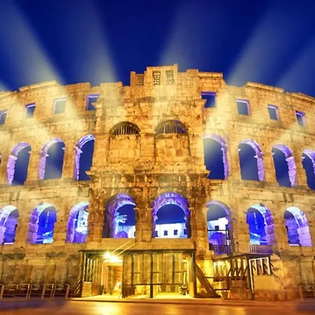 Aida
